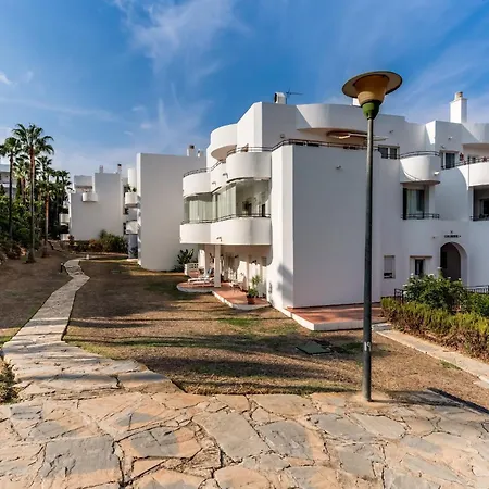 Golf - Pintores - Pool & Terrace Estepona