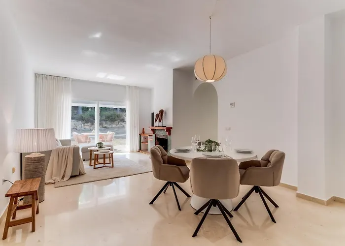 Golf - Pintores - Pool & Terrace Apartman